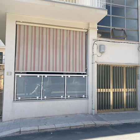 Appartamenti Amelia E Corrado Marina di Ragusa Exterior foto